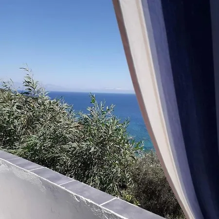 Giota & Antonia * Koróni