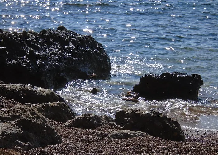 Giota & Antonia בית נופש *