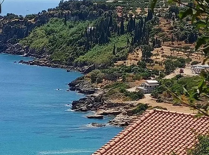 Giota & Antonia Koróni