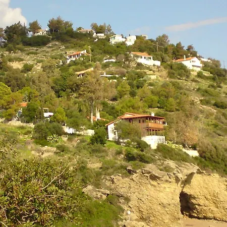 Giota & Antonia Holiday home