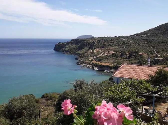 Giota & Antonia Koróni